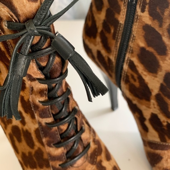 𝅺steve Madden Calf Hair Ankle Boots - Picture 8 of 9